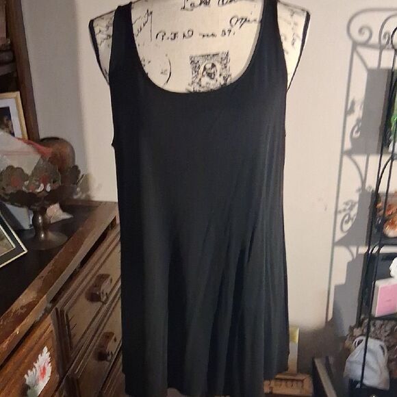 EILEEN FISHER 100% SILK Black Sleeveless Women's Top Size Large - Picture 1 of 7